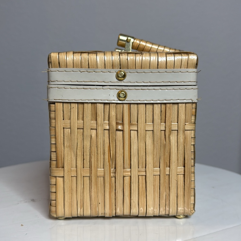 VINTAGE 1950s CHEVRON PATTERN STRAW WICKER WOVEN BOX HAND BAG - Picture 4 of 13